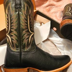 Mens Ariat Stadtler boots